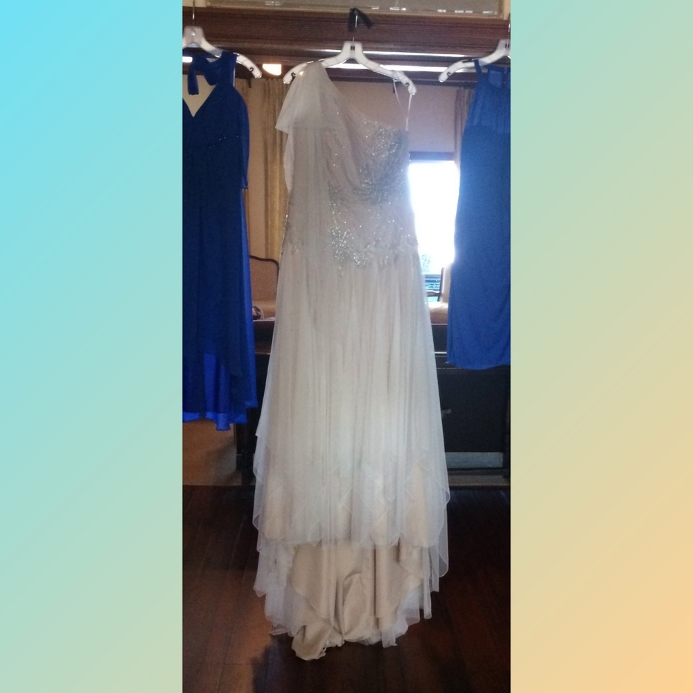 Galina Signature Retro One Shoulder Wedding Gown